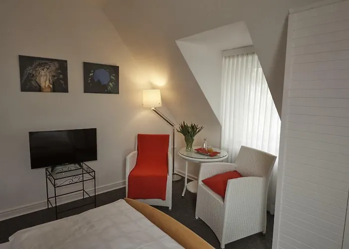 Burgfeld 3*